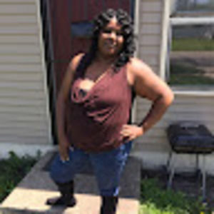 Meet your Posher, Tonya